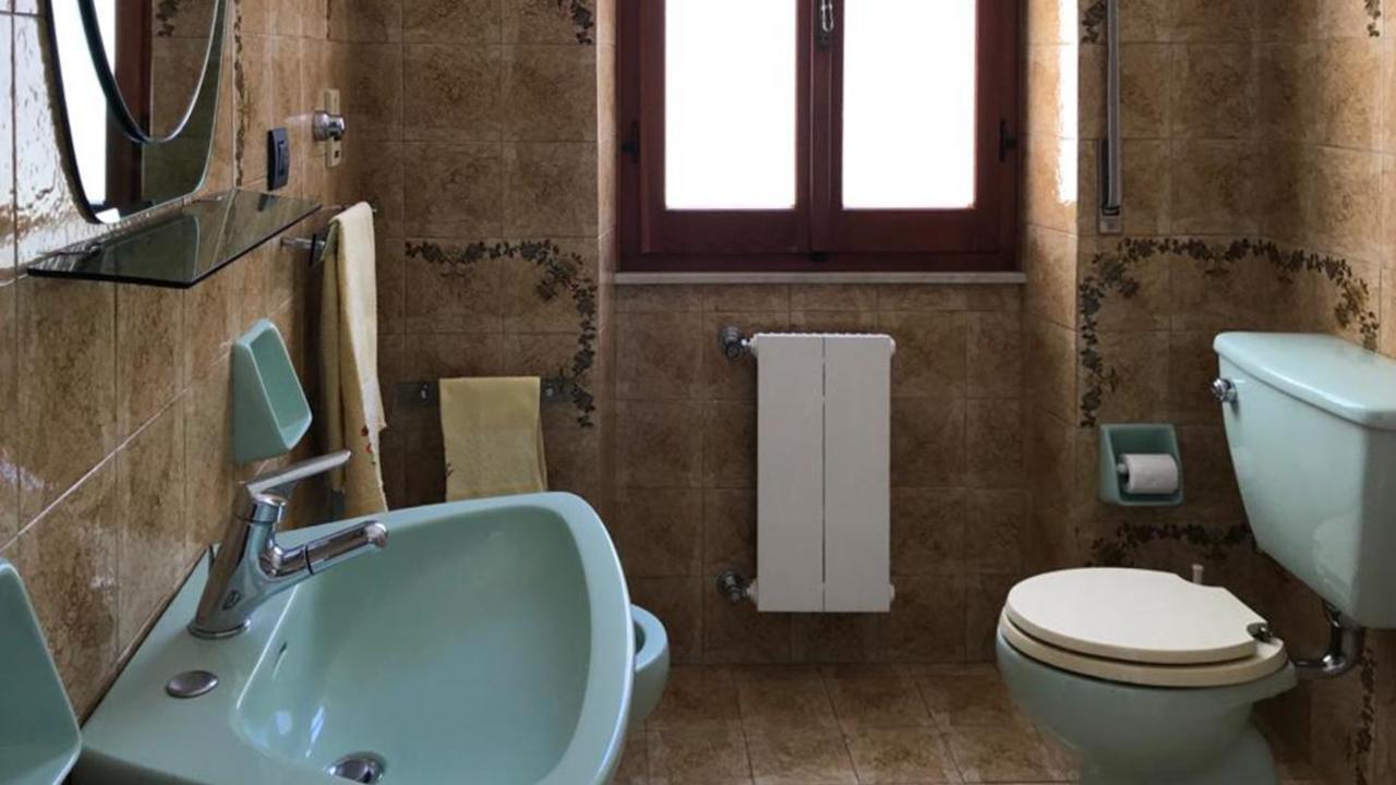 Casa Vacanze Zarinu 오르고솔로 외부 사진