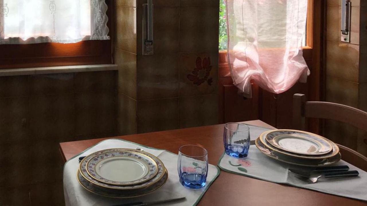 Casa Vacanze Zarinu 오르고솔로 외부 사진